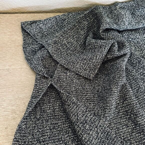Ann Taylor LOFT Gray Poncho Shawl Sweater - Picture 4 of 5